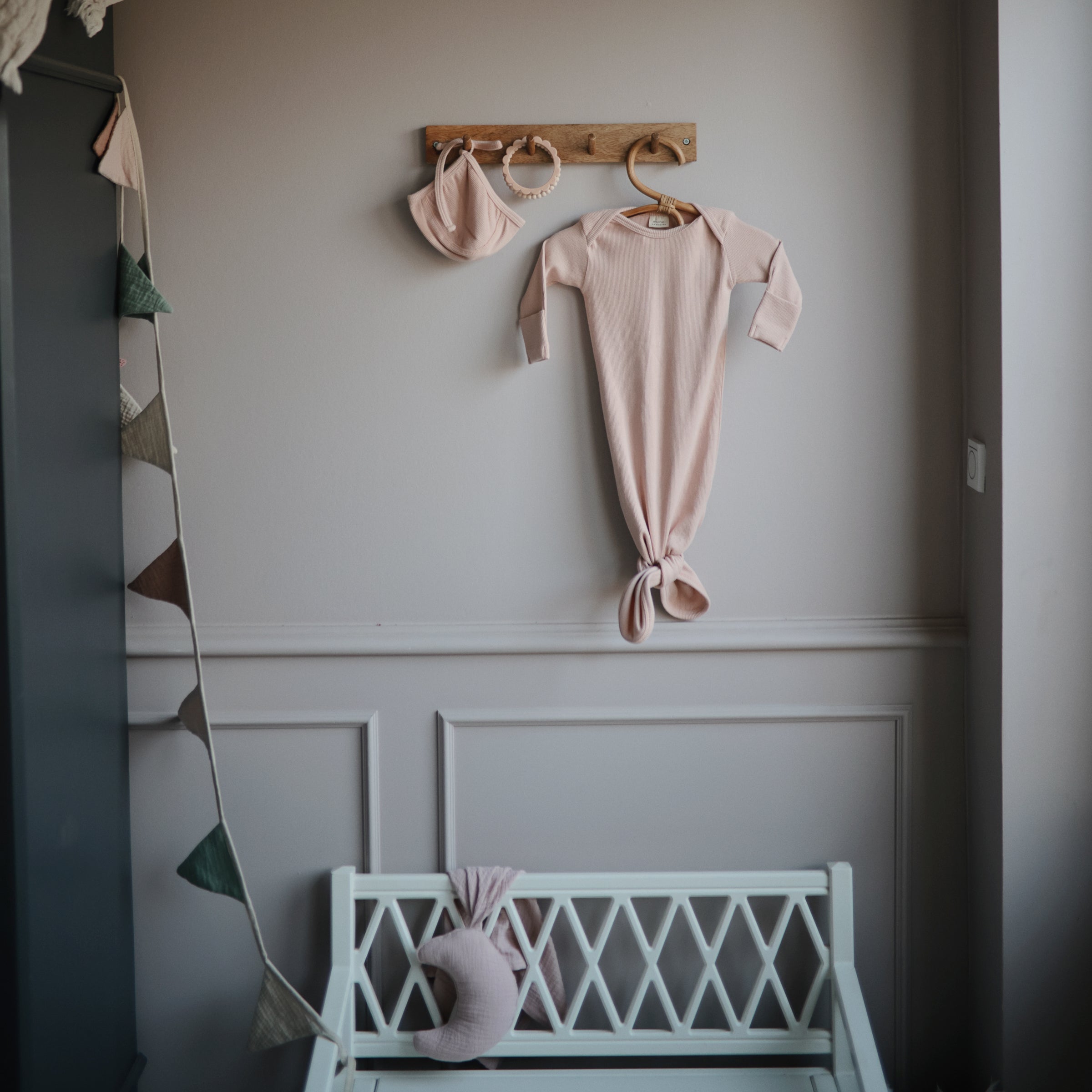 Image of Ribbed Baby Bonnet